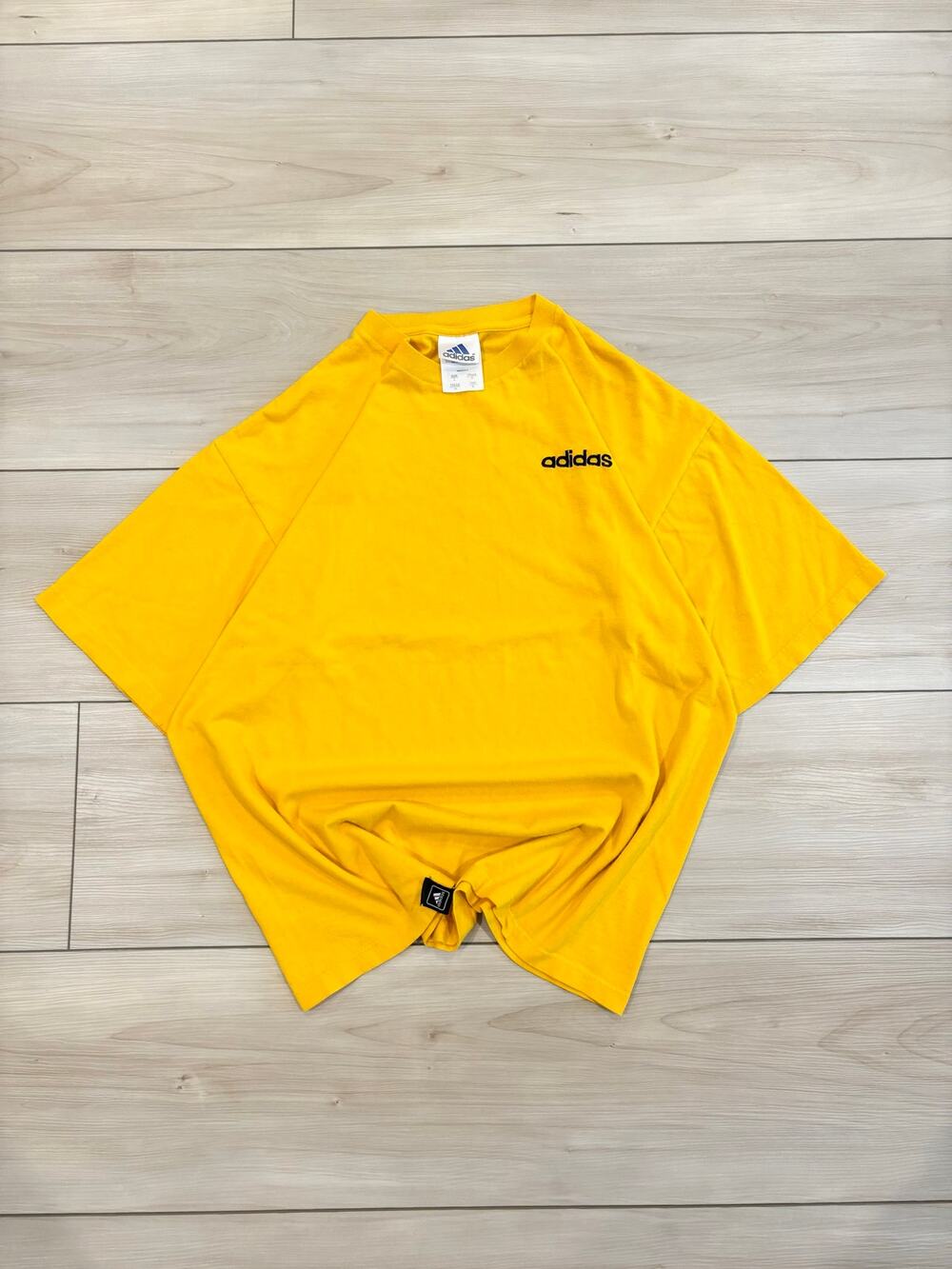 Adidas Athletic Y2K 2000s yellow sportswear embroidered logo Men’s t/shirt L